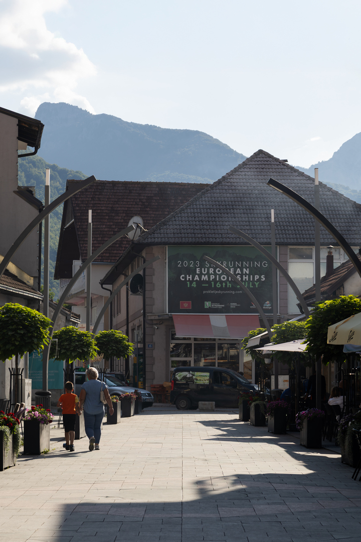 Ali-pašin trg-Gusinje (15)