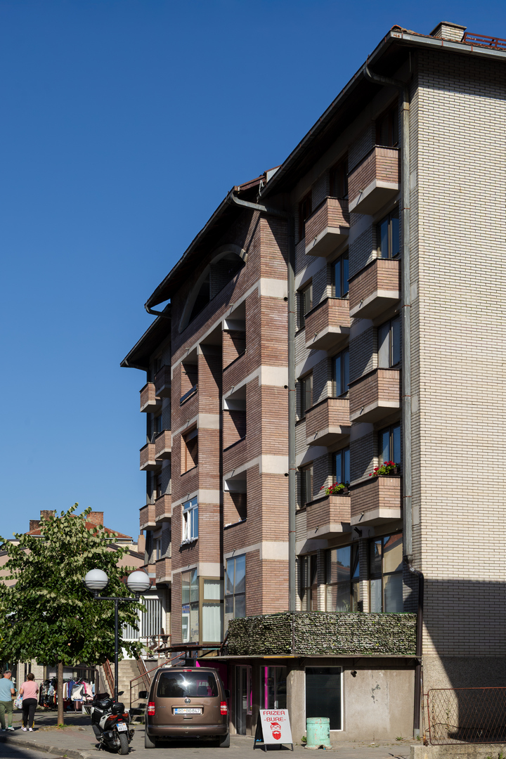 Stambena zgrada Centar (13)