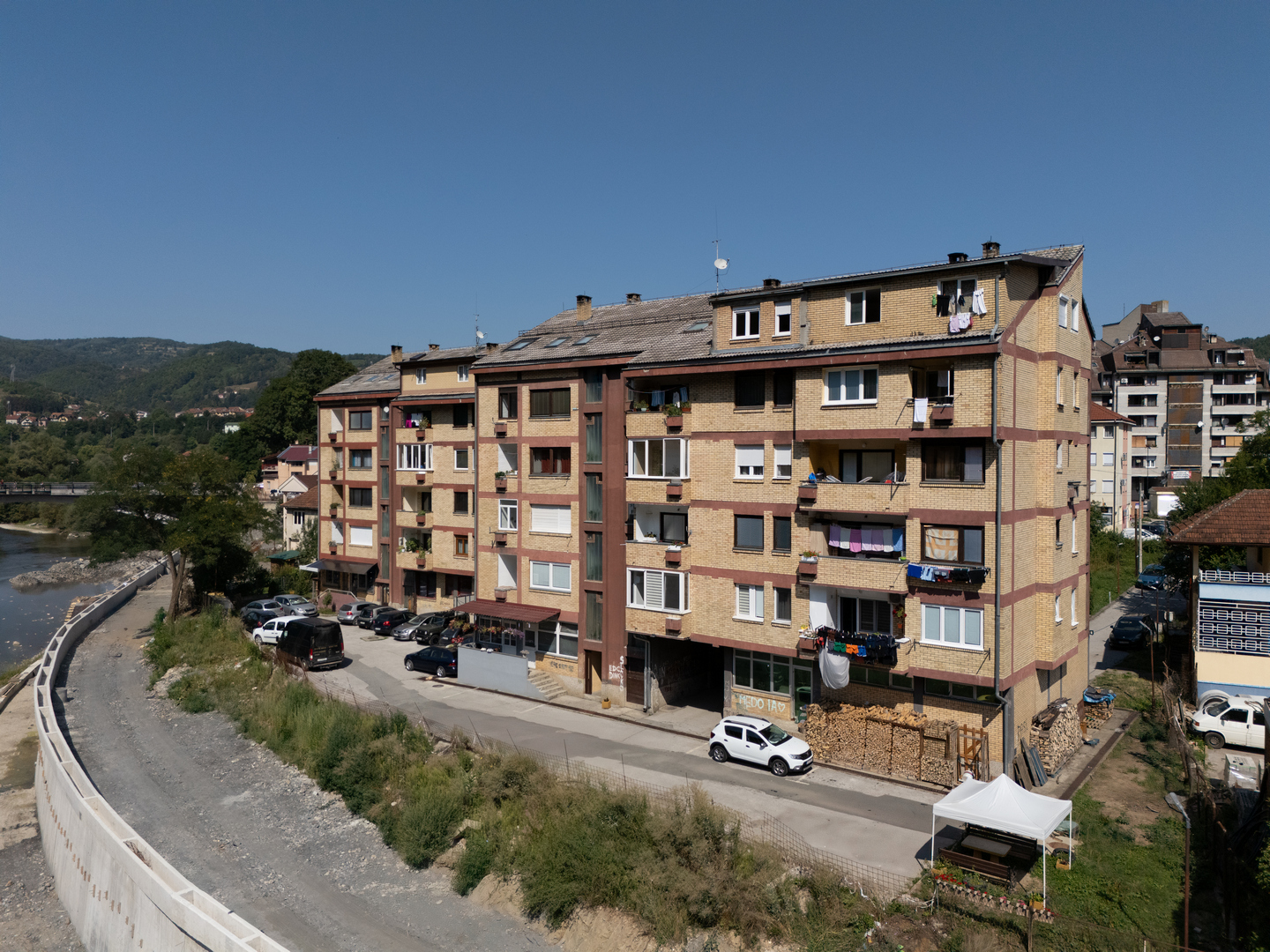 Zgrada Petoljetke (3)